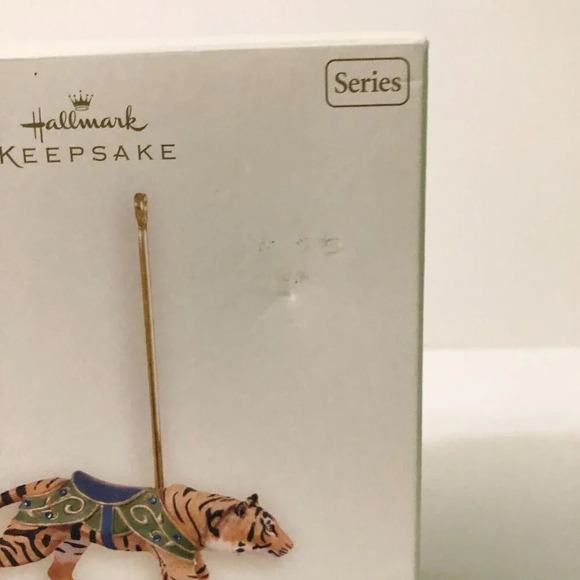 2008  Hallmark Keepsake Ornament Wild Tiger Carousel Ride Christmas - Picture 8 of 16